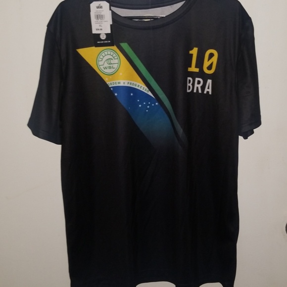 🆕️ Brasil jersey 🇧🇷 - Picture 1 of 4